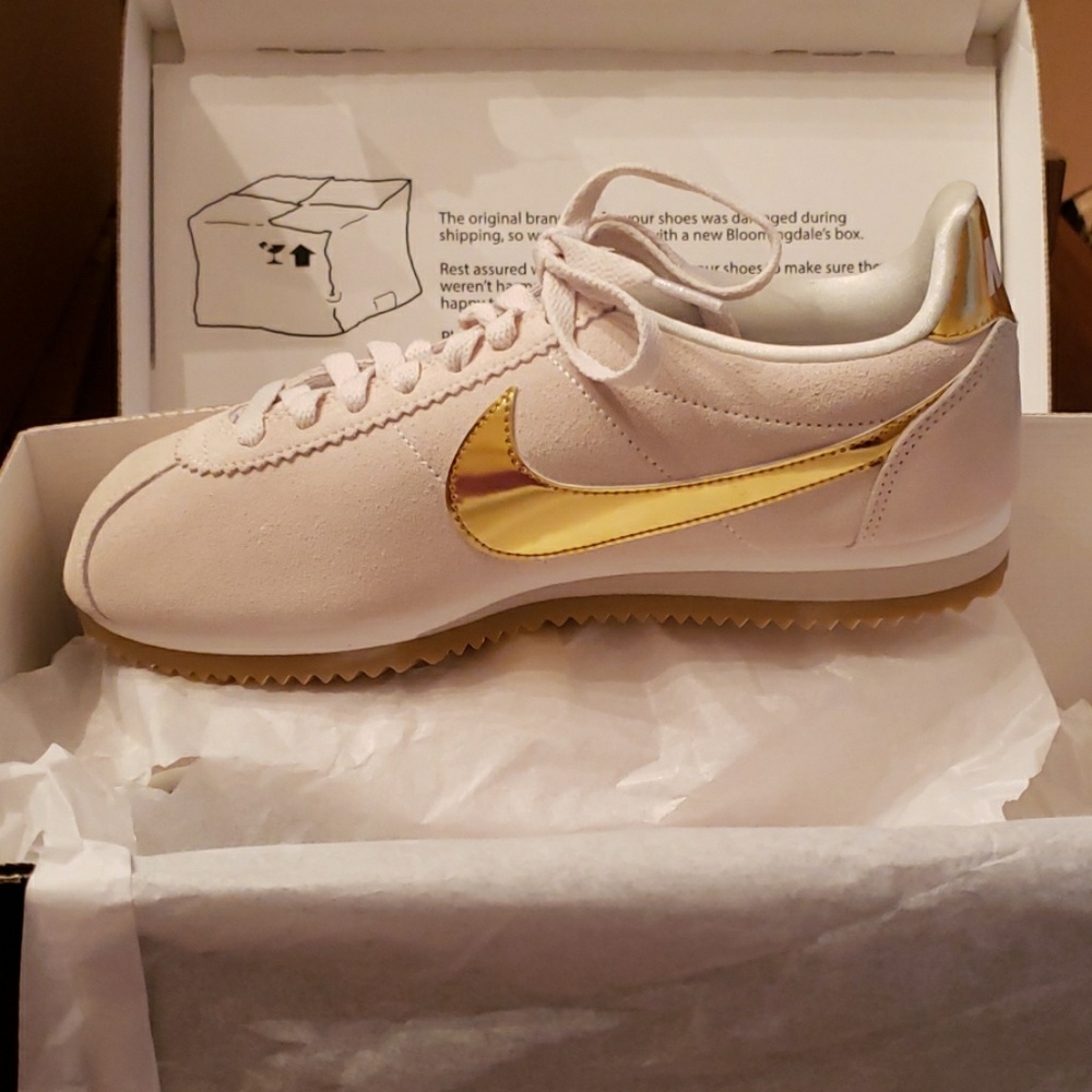Women's Classic Cortez Suede Lace Up Sneakers